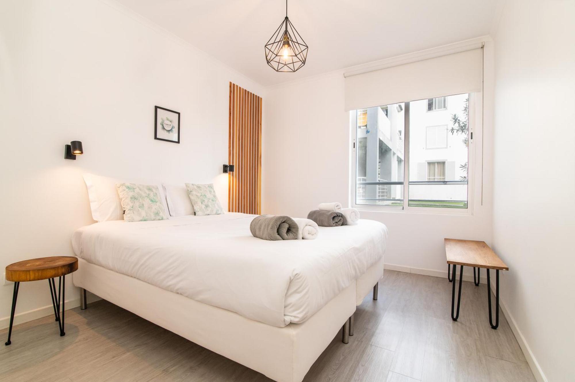 P&H Holiday Beach Apt 蓬塔德尔加达 外观 照片