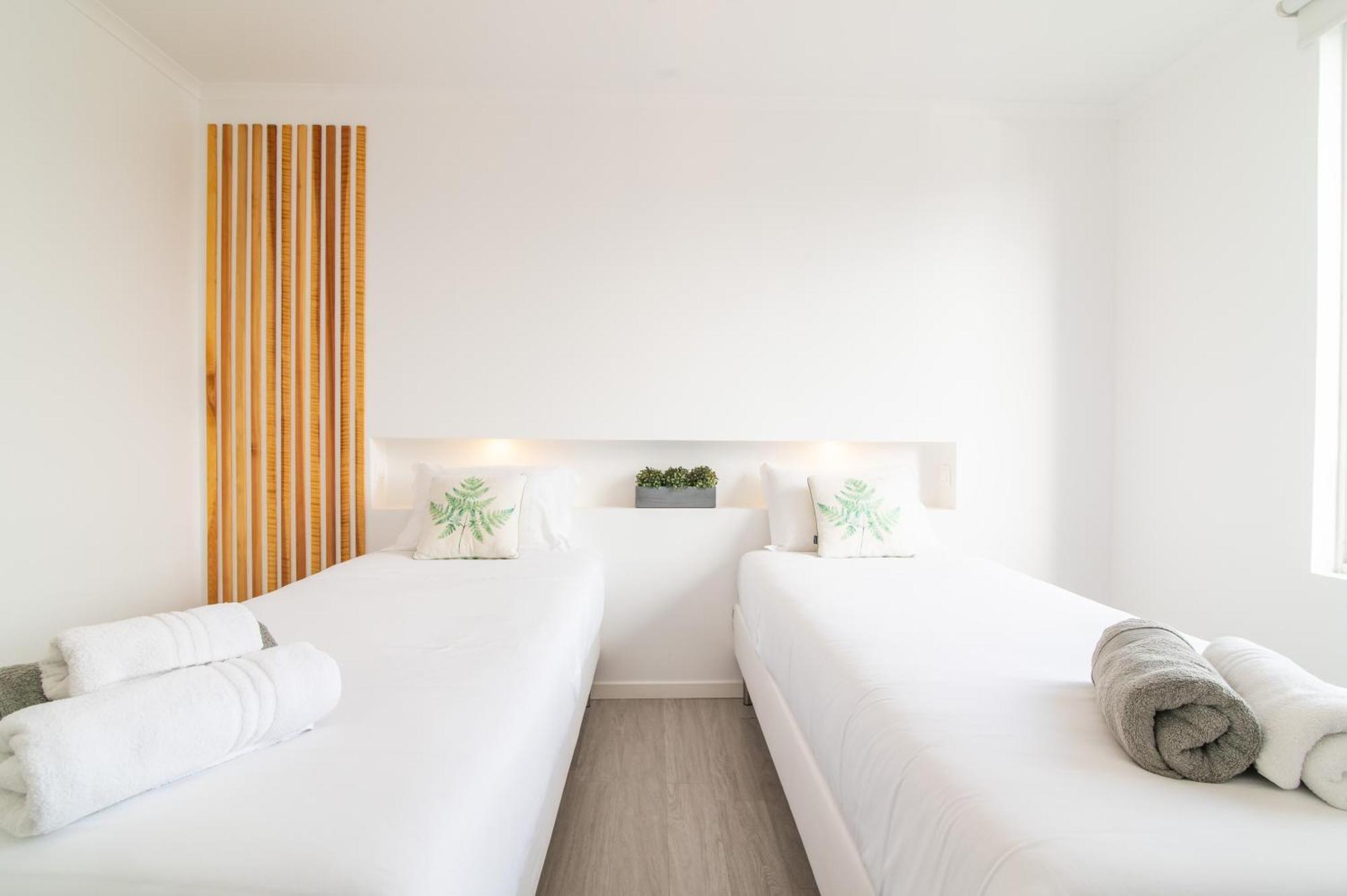 P&H Holiday Beach Apt 蓬塔德尔加达 外观 照片